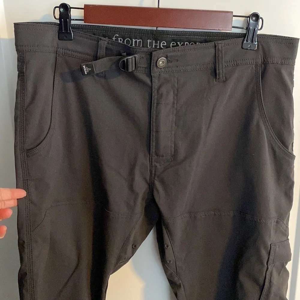 Prana Stretch Breathe Cargo Pants Belted Charcoal Gray Size 34 x 32 EUC